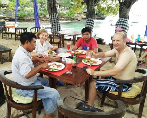 PLAYAS PARADISIACAS DE LAS ISLAS DE NUSA LEMBONGAN Y NUSA CENINGAN